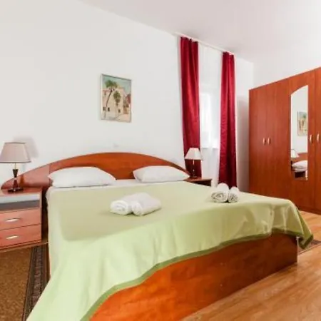 Bed & Breakfast De Chiudi 4*